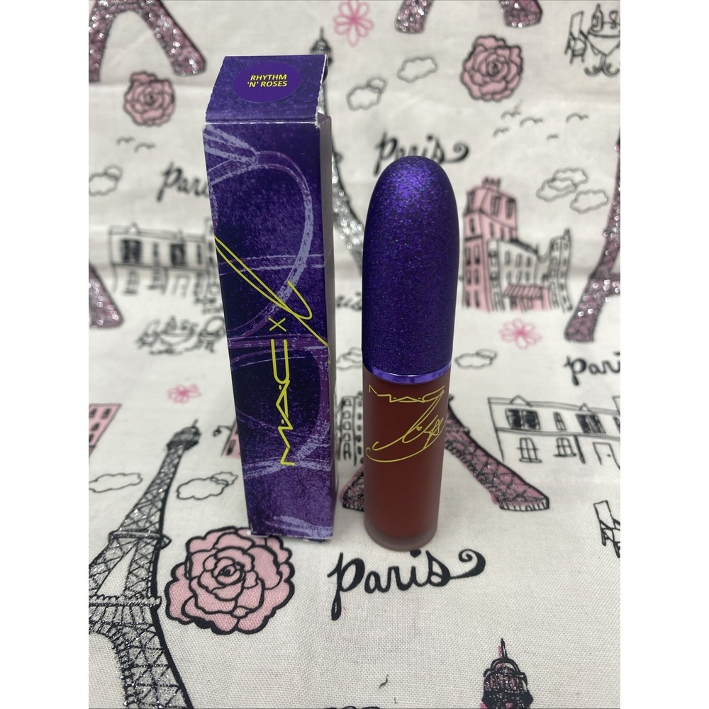 Mac Lisa Collection Powder Kiss Liquid Lipcolour  Rhythm'N' Roses